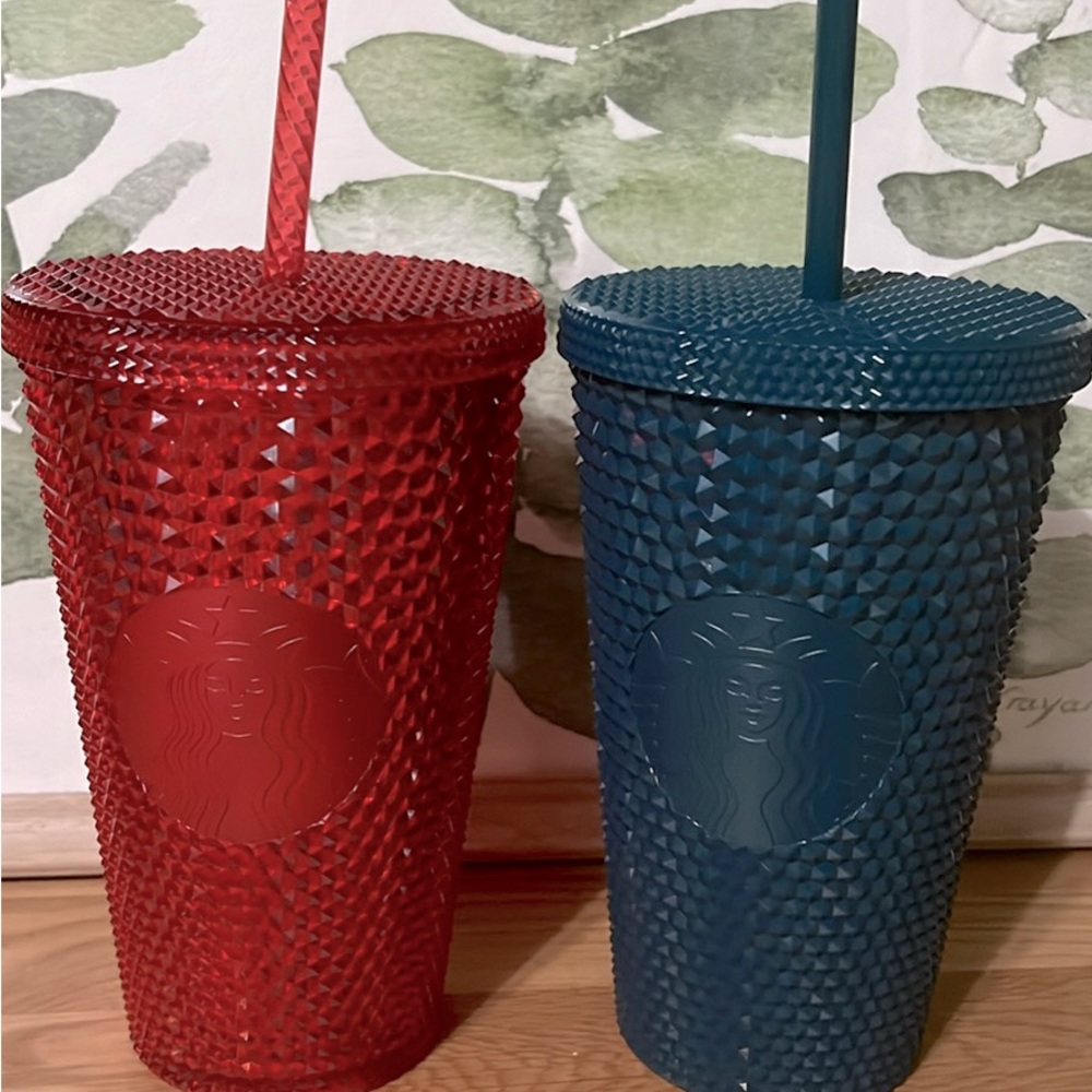 Set of 2 European Starbucks grande studded